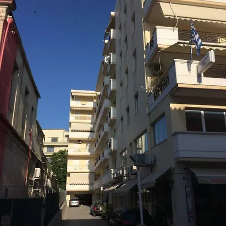 דירה 5th Floor Maisonette With Mountain View *